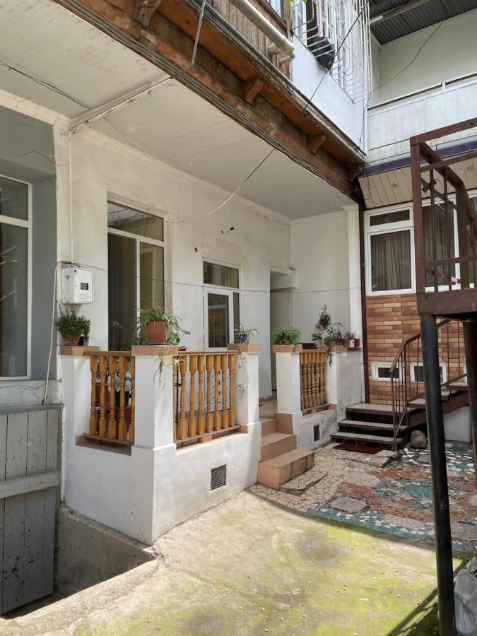 Leila Apartment Tbilisi Exterior photo