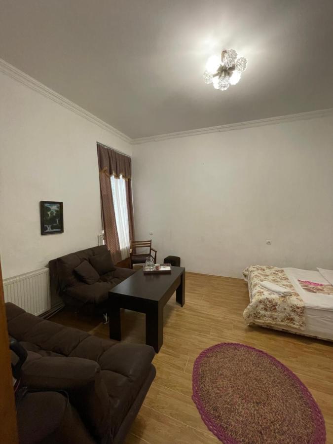 Leila Apartment Tbilisi Exterior photo